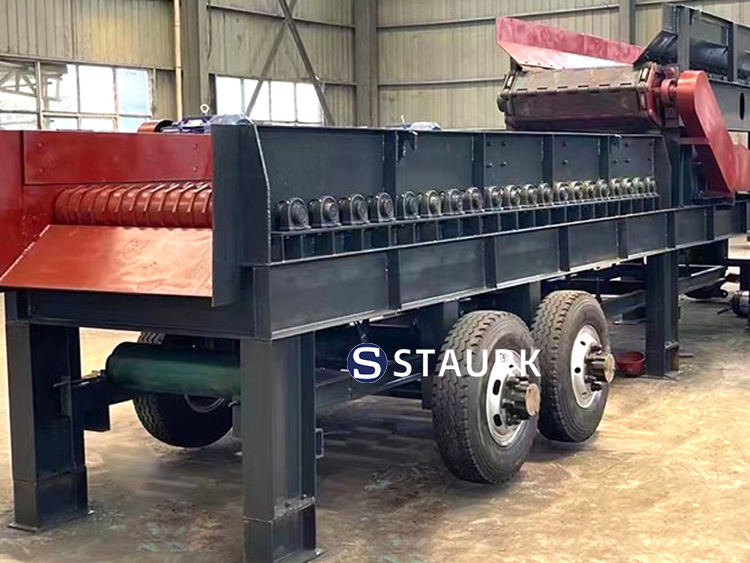 Mobile roller screen